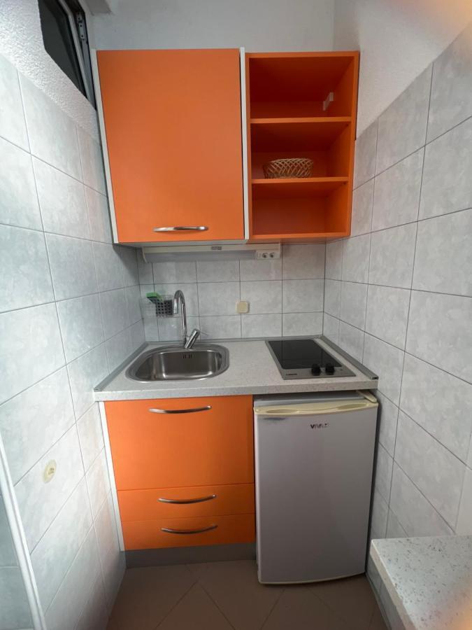 Apartments Jurisic 바스카보다 외부 사진