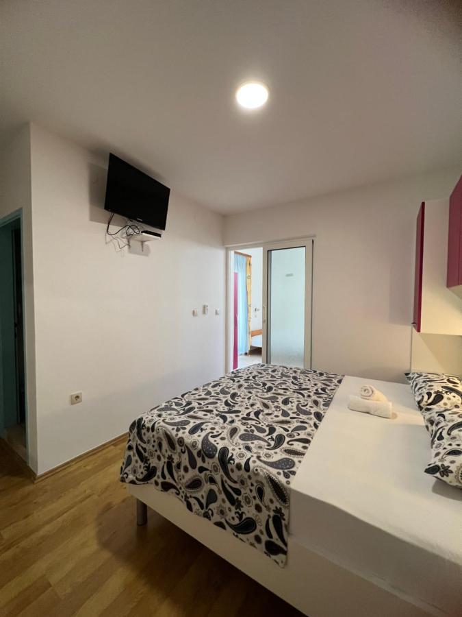 Apartments Jurisic 바스카보다 외부 사진